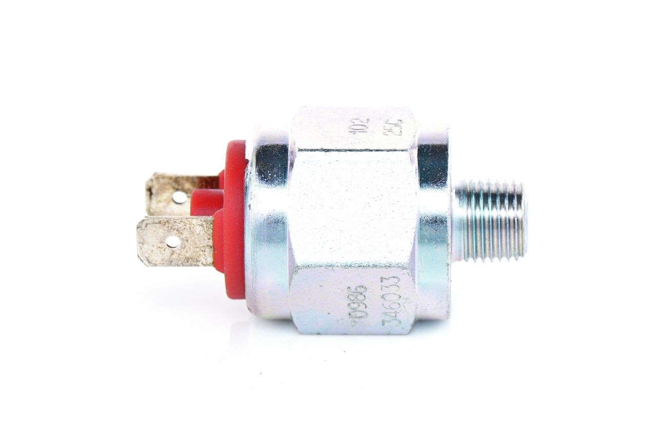 BOSCH 0 986 346 033 - Öldruckschalter