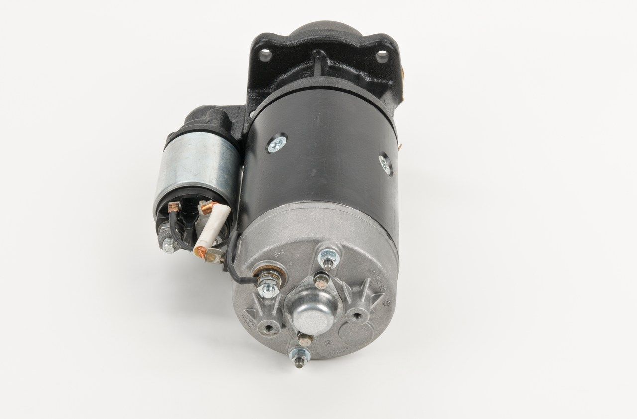 BOSCH 0 001 368 008 - Starter