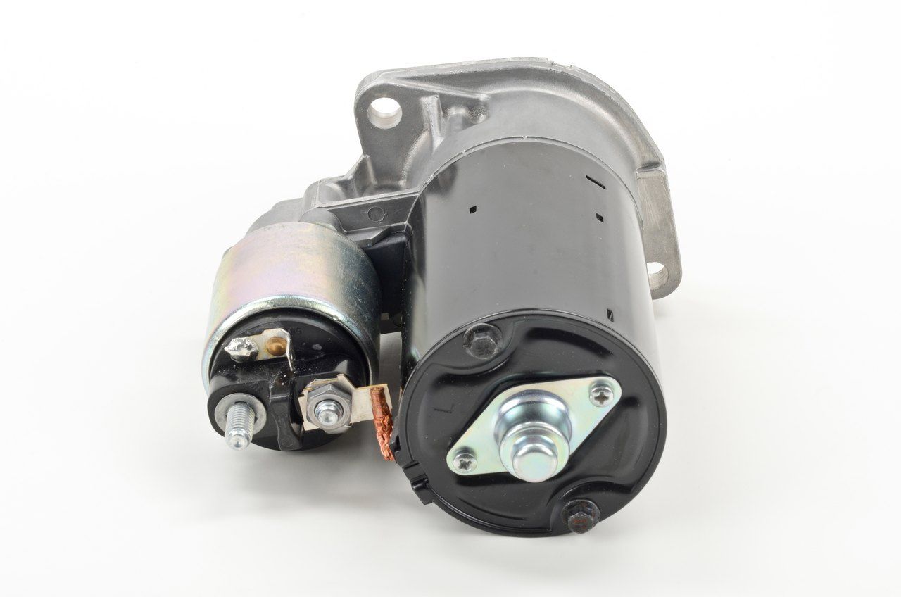 BOSCH 0 001 107 057 - Starter