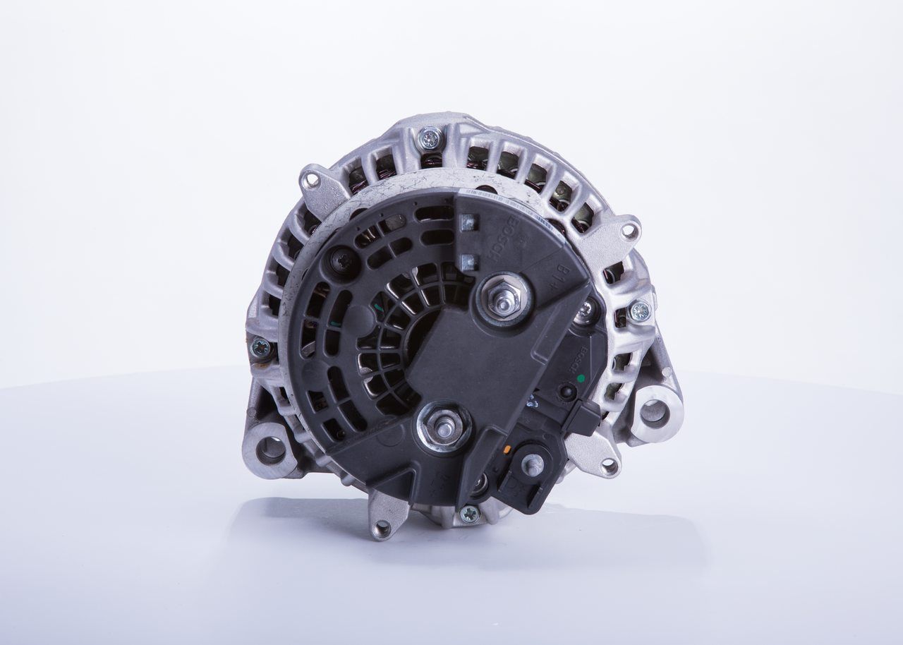 BOSCH 0 124 625 030 - Generator
