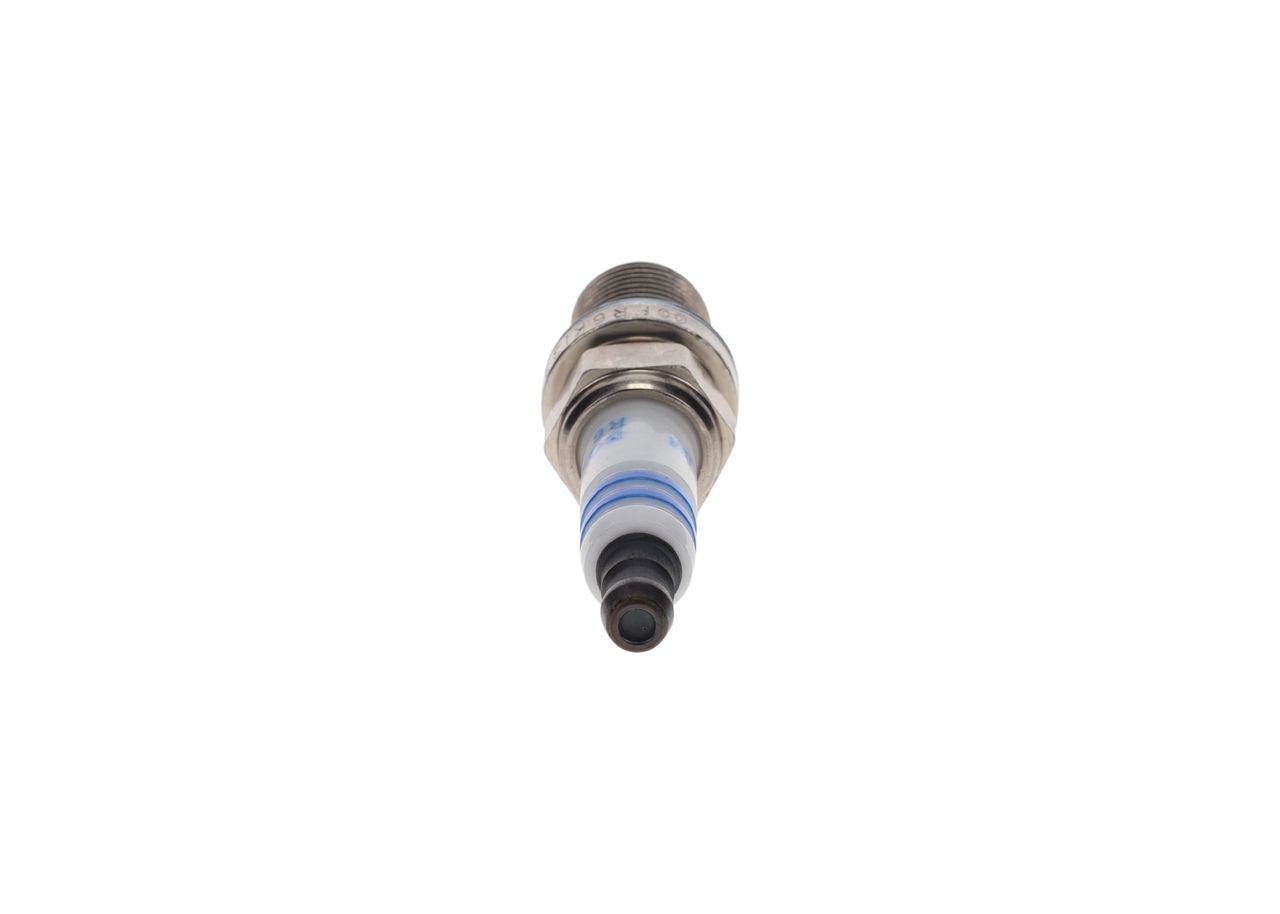 BOSCH 0 242 240 653 - Zündkerze
