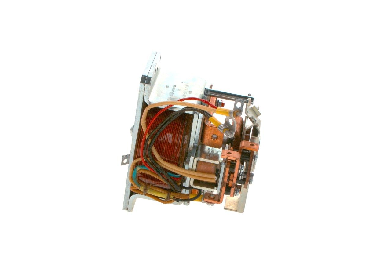 BOSCH 0 331 500 024 - Magnetschalter, Starter
