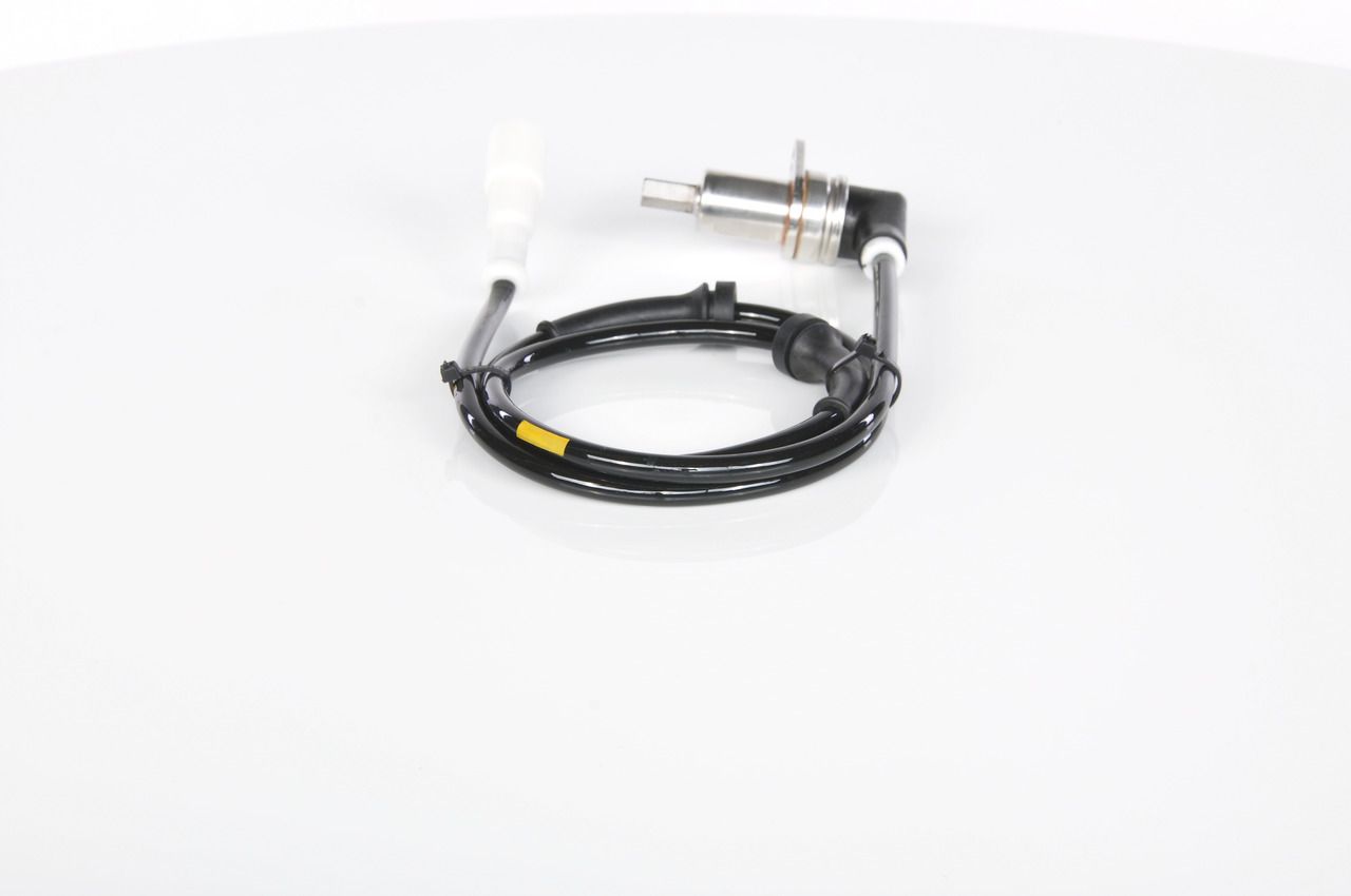 BOSCH 0 265 001 058 - Sensor, Raddrehzahl