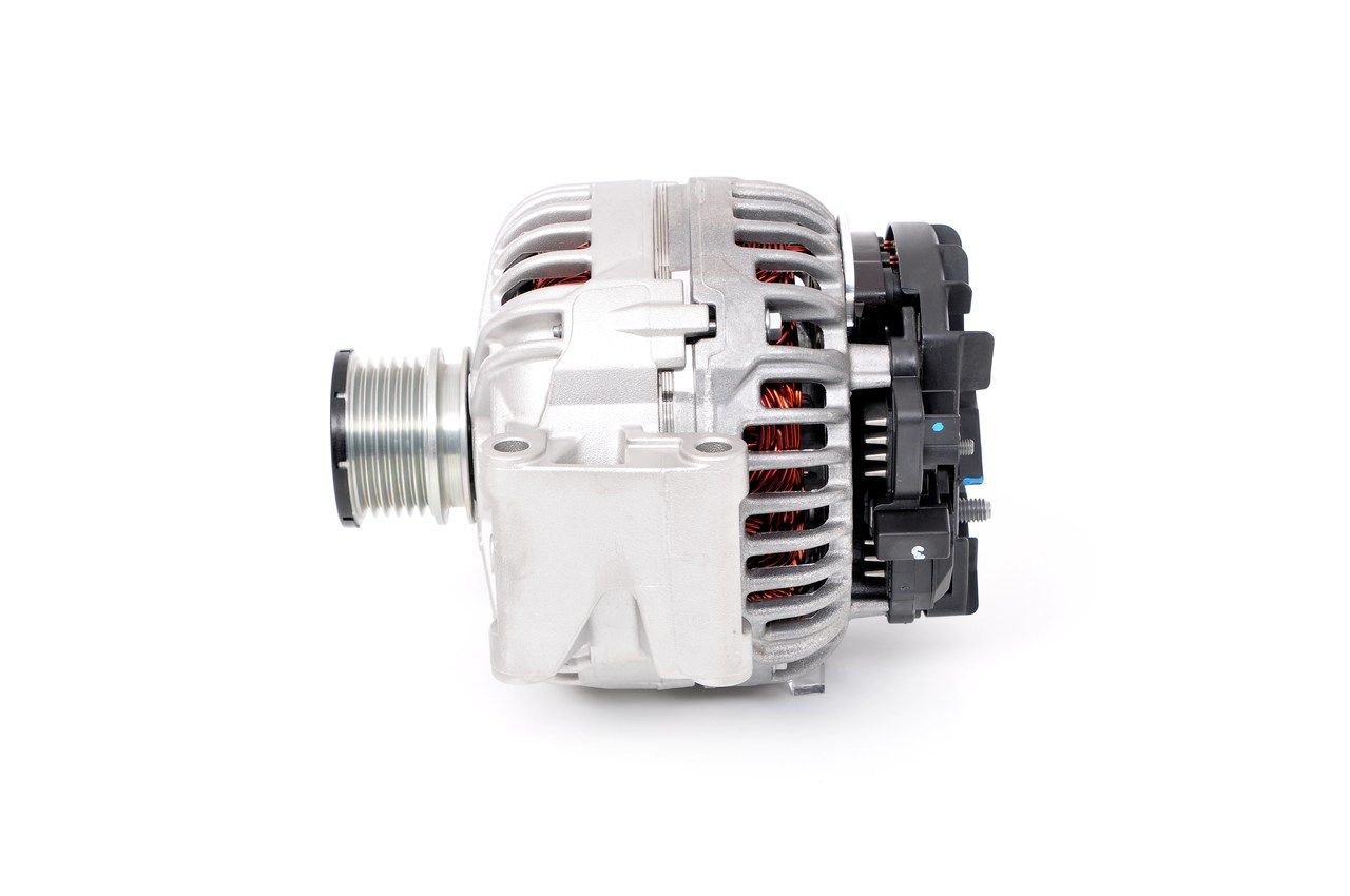 BOSCH 0 124 615 035 - Generator
