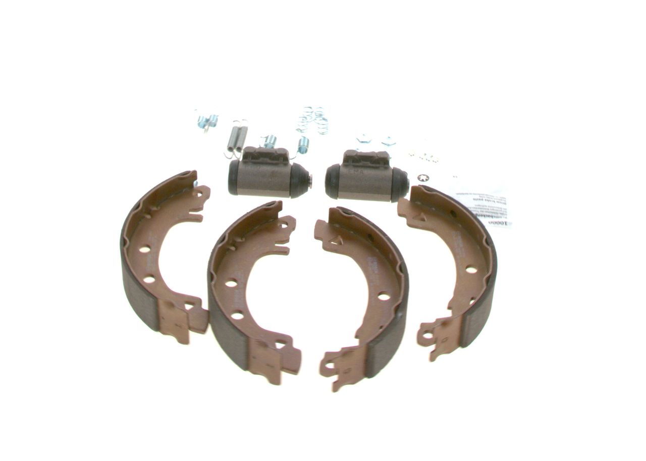 BOSCH 0 204 113 715 - Bremsbackensatz