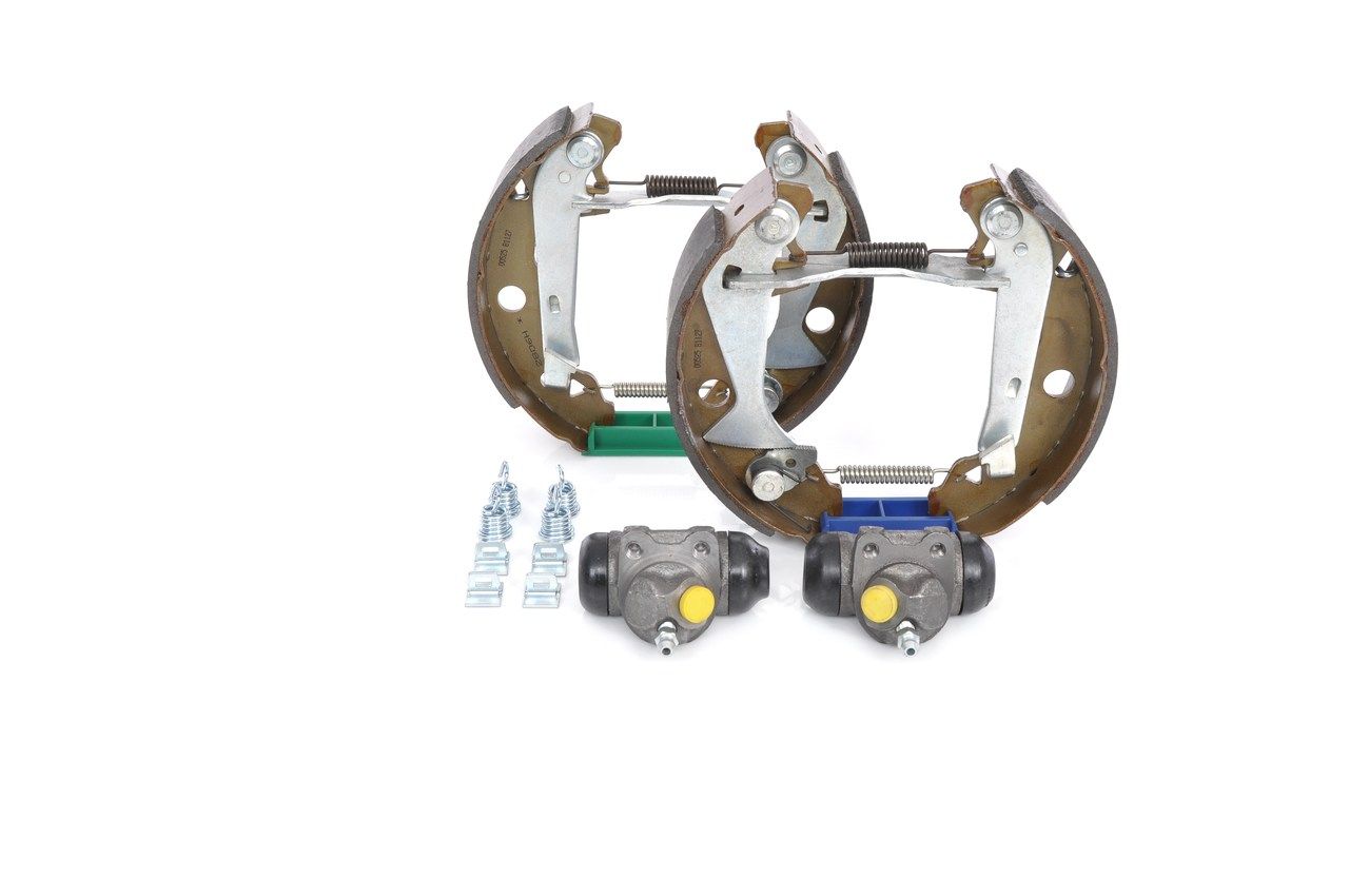 BOSCH 0 204 114 069 - Bremsbackensatz