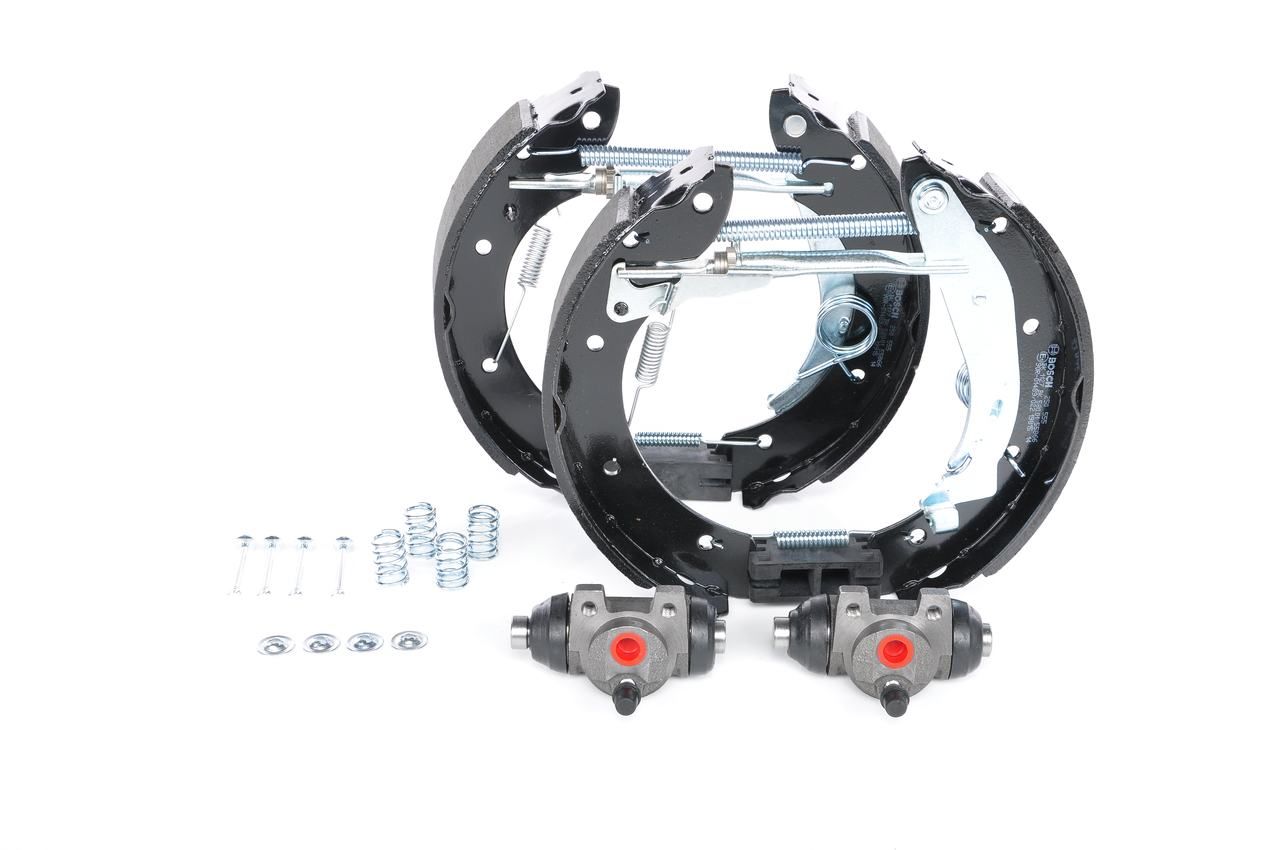 BOSCH 0 204 114 556 - Bremsbackensatz