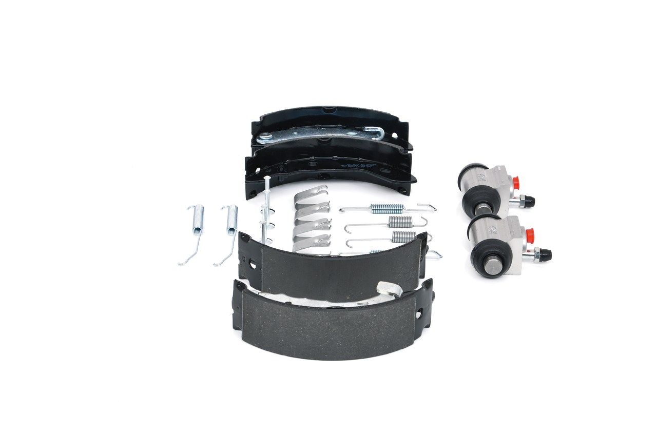 BOSCH 0 204 113 742 - Bremsbackensatz