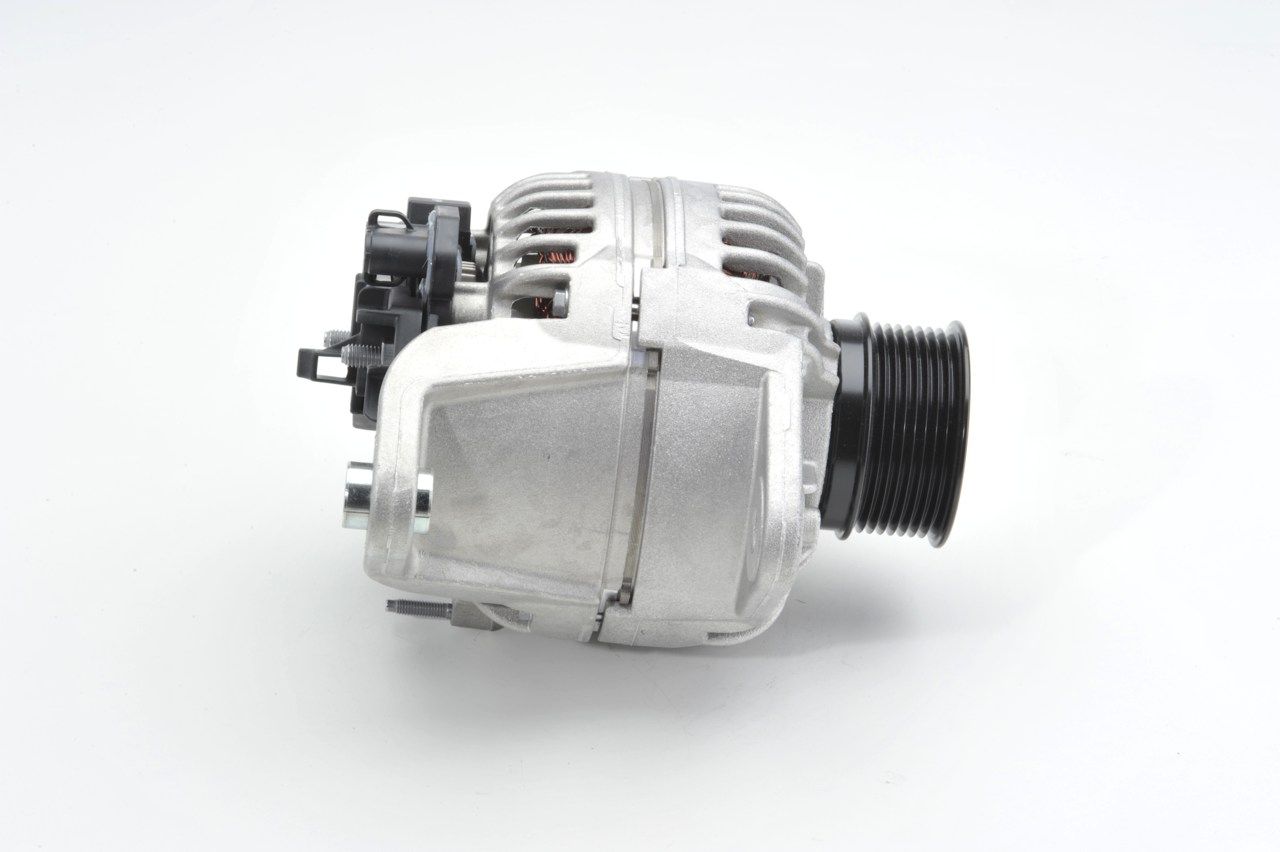 BOSCH 0 124 655 331 - Generator