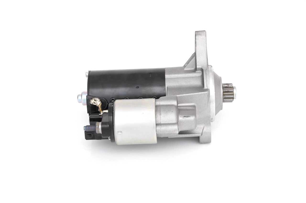 BOSCH 0 001 121 028 - Starter