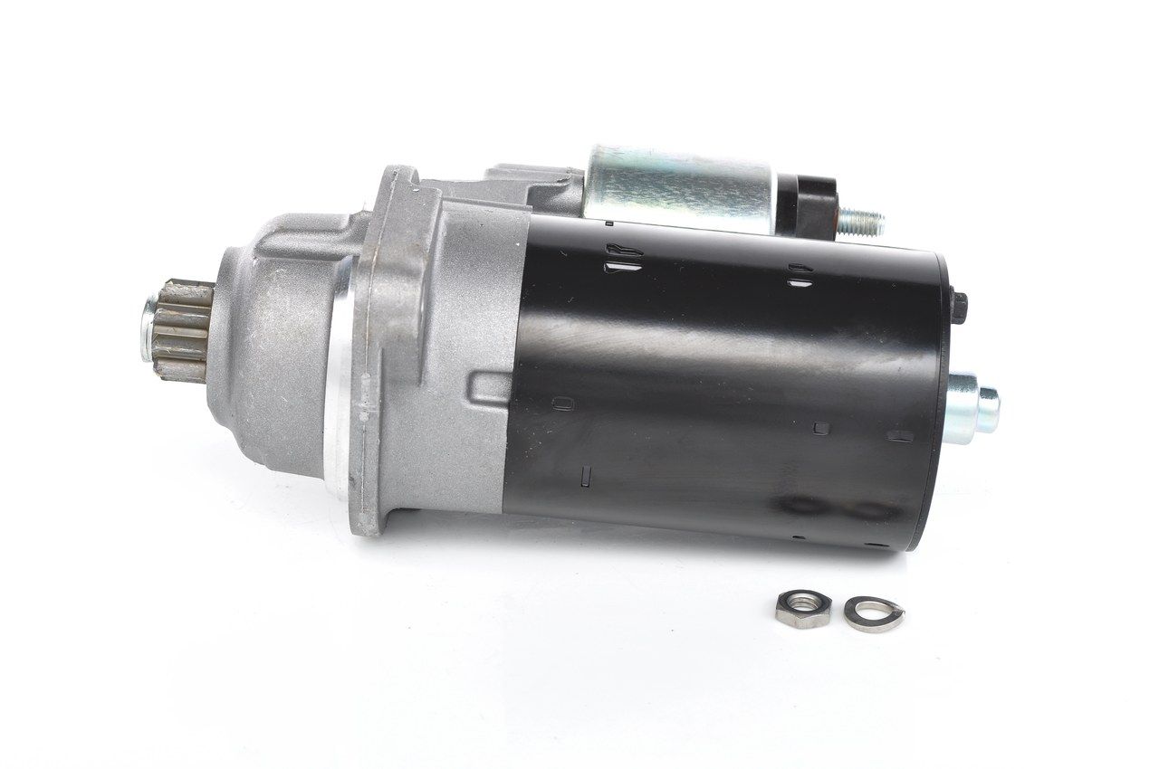 BOSCH 0 001 121 003 - Starter