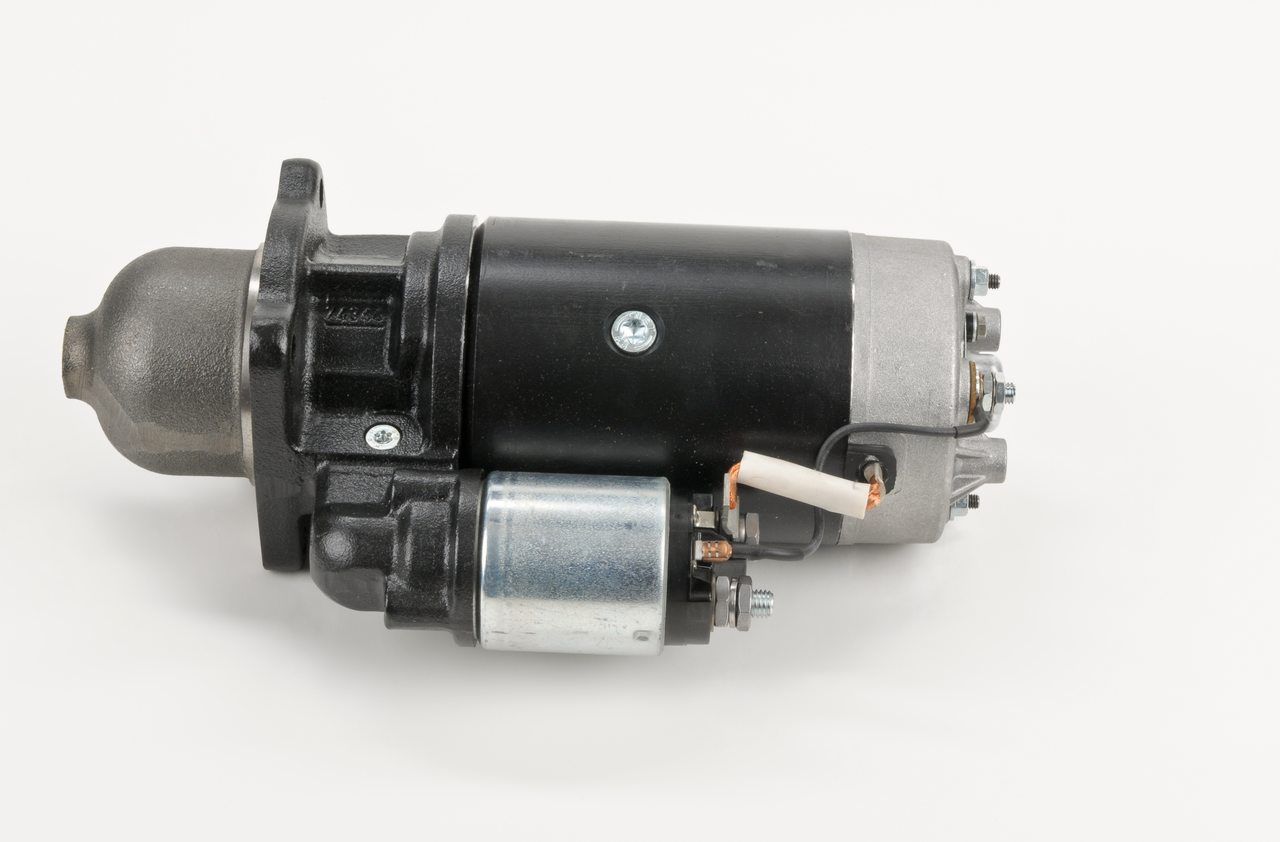 BOSCH 0 001 368 008 - Starter