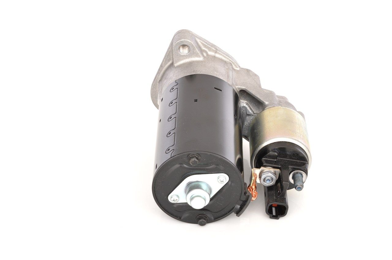 BOSCH 0 001 138 017 - Starter