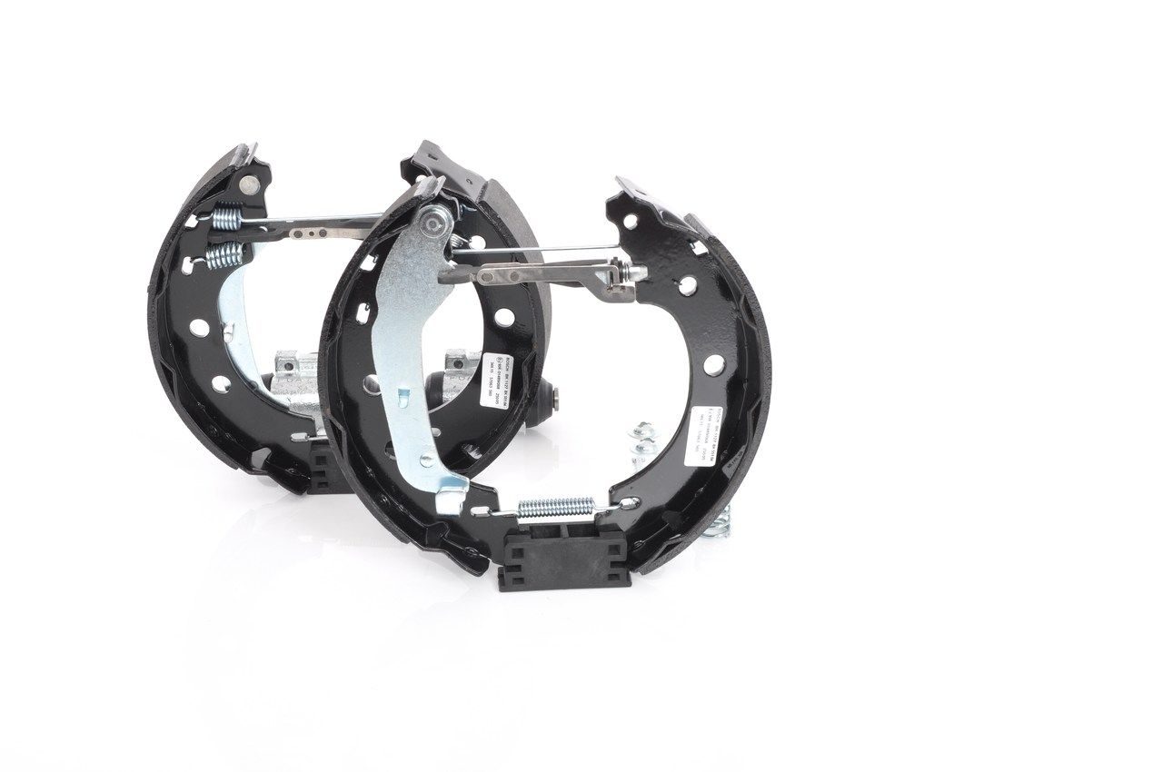 BOSCH 0 204 114 156 - Bremsbackensatz