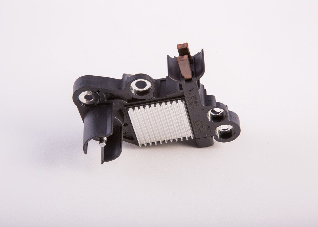 BOSCH 0 272 220 733 - Generatorregler