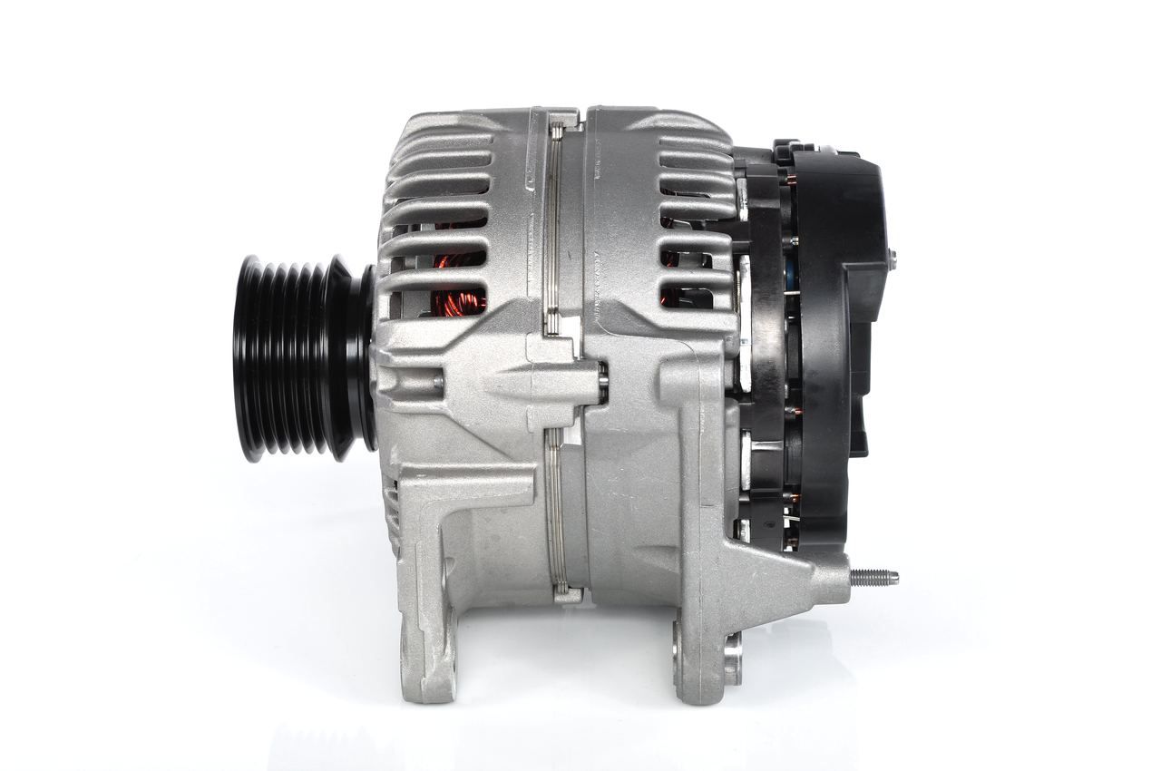 BOSCH 0 124 325 135 - Generator