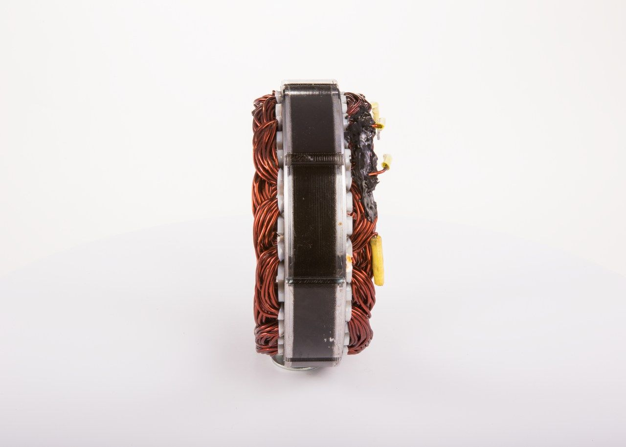 BOSCH 1 125 045 045 - Stator, Generator