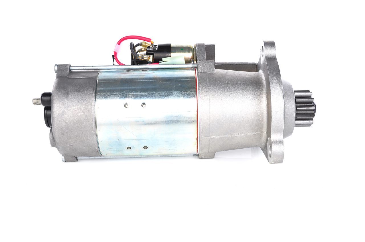 BOSCH 0 001 330 018 - Starter