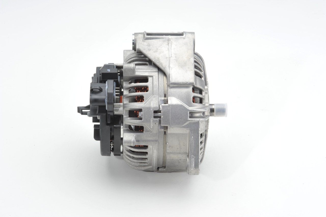BOSCH 0 124 655 038 - Generator