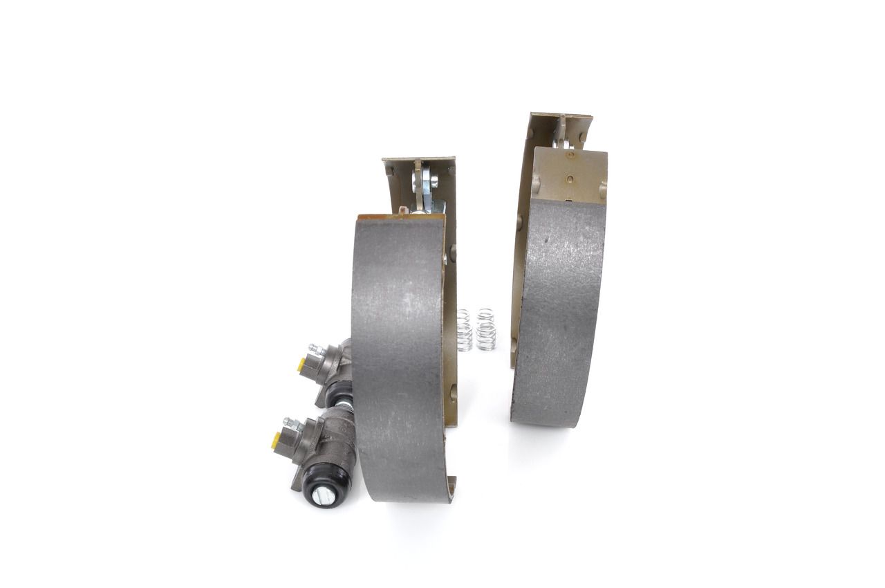 BOSCH 0 204 114 044 - Bremsbackensatz