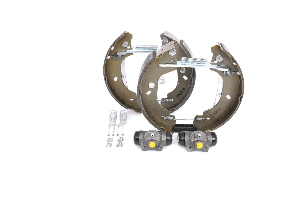 BOSCH 0 204 114 044 - Bremsbackensatz
