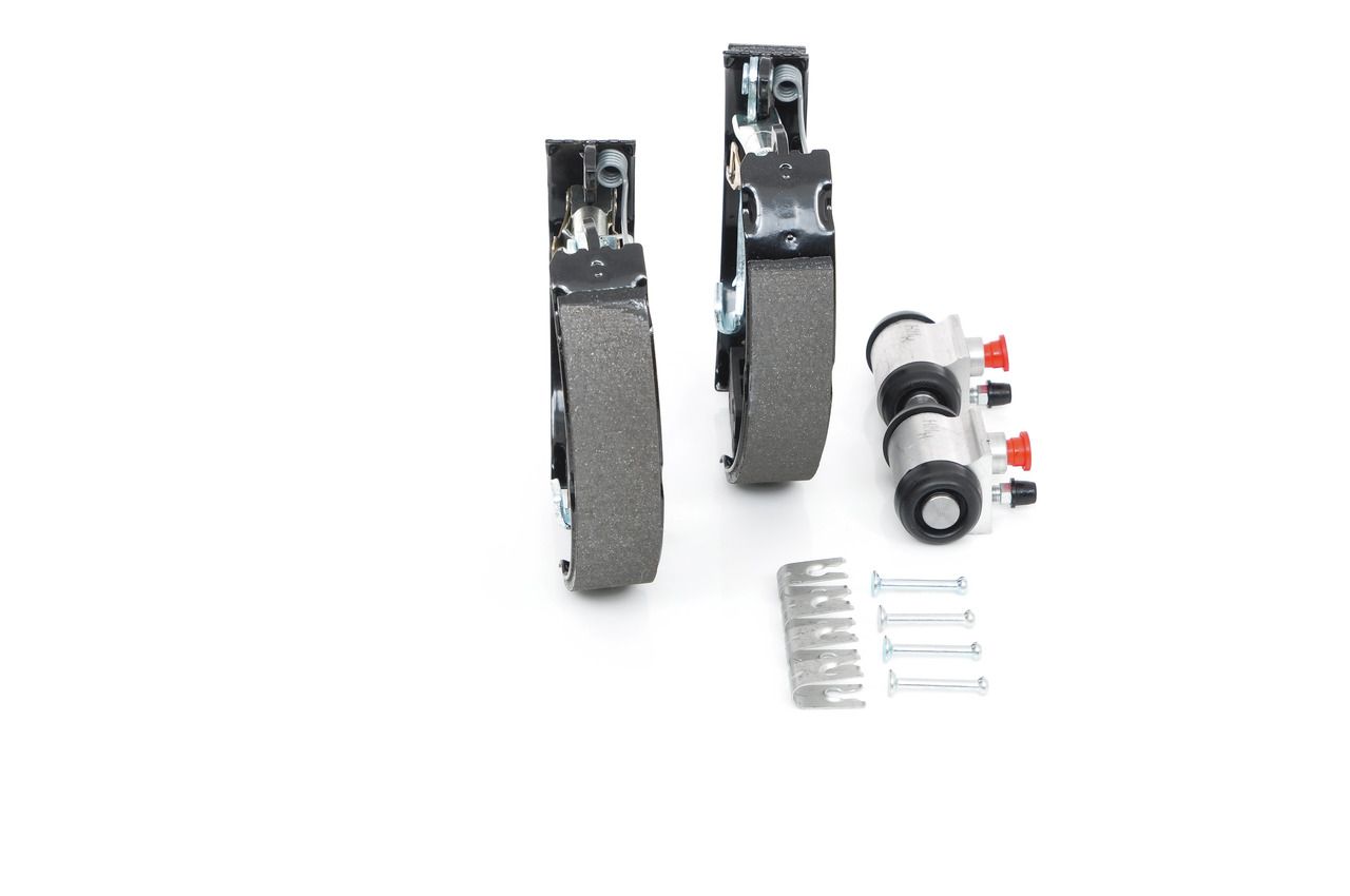 BOSCH 0 204 114 683 - Bremsbackensatz