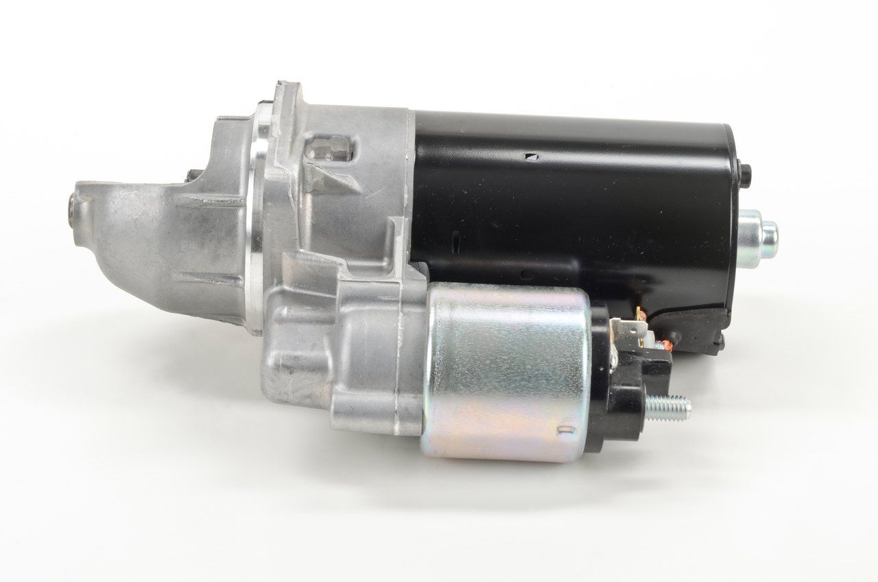 BOSCH 0 001 107 057 - Starter