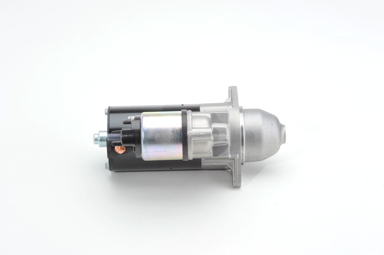 BOSCH 0 001 137 005 - Starter