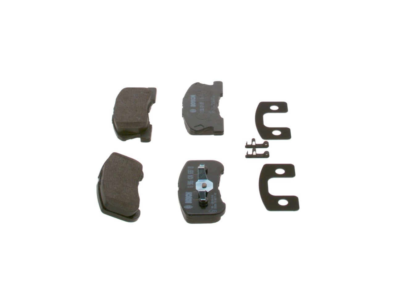 BOSCH 0 986 424 697 - Bremsbelagsatz, Scheibenbremse