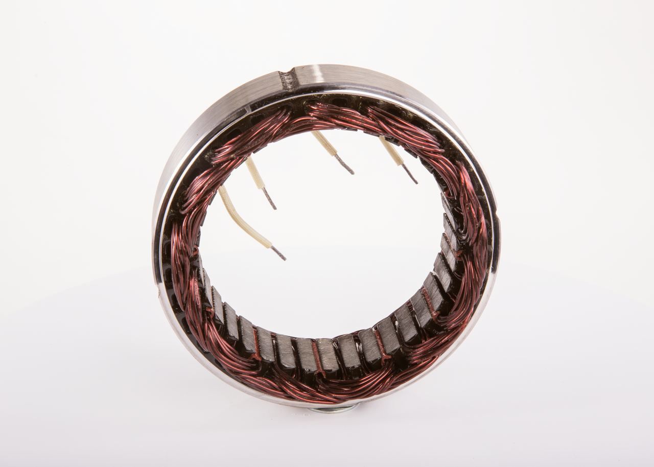 BOSCH 1 125 045 318 - Stator, Generator