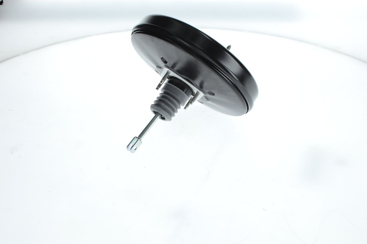 BOSCH 0 204 828 666 - Bremskraftverstärker