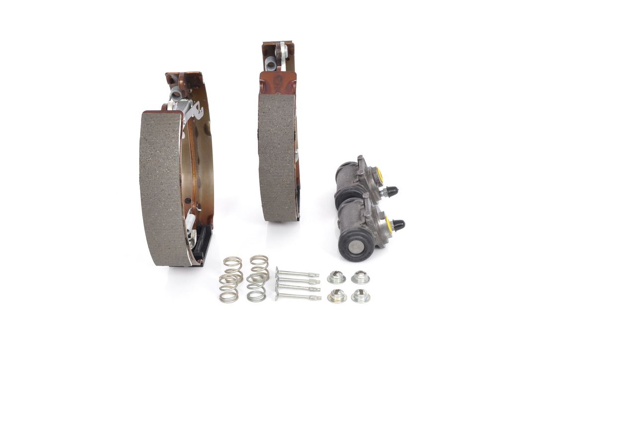 BOSCH 0 204 114 128 - Bremsbackensatz