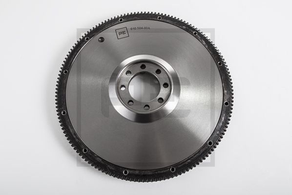 PE Automotive 010.584-00A - Schwungrad