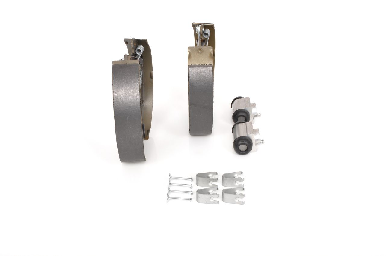 BOSCH 0 204 114 654 - Bremsbackensatz