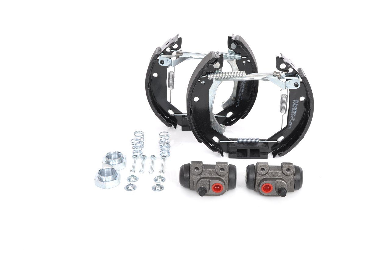 BOSCH 0 204 114 524 - Bremsbackensatz