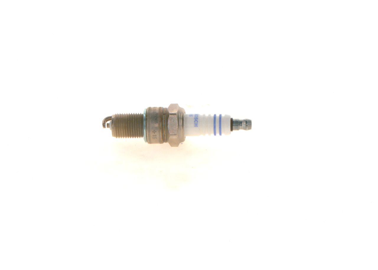 BOSCH 0 242 245 552 - Zündkerze