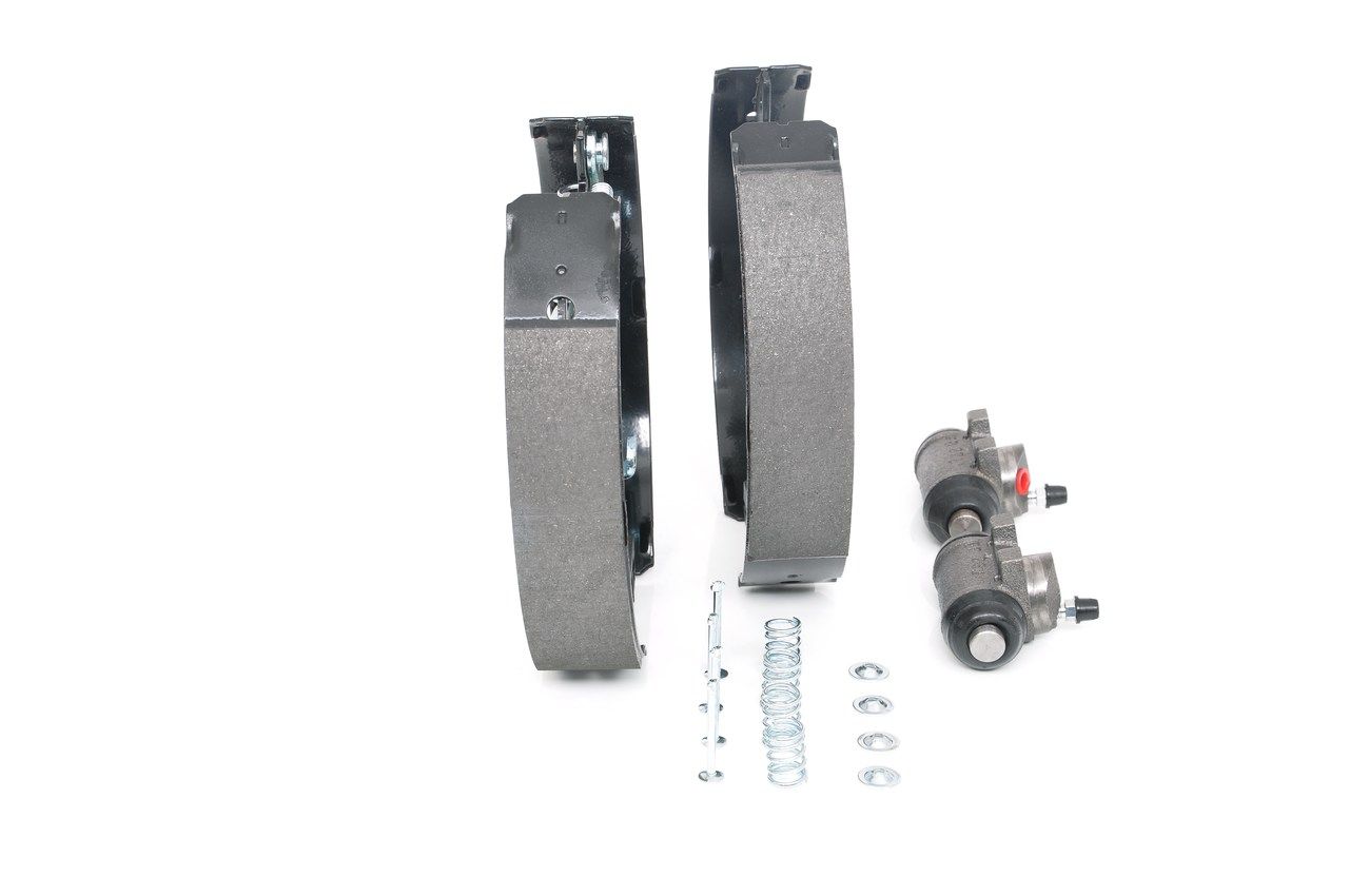 BOSCH 0 204 114 501 - Bremsbackensatz