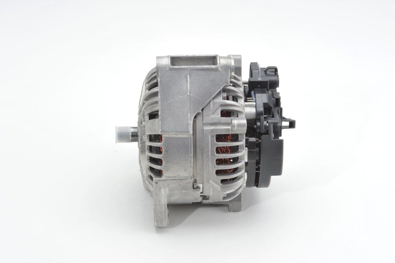 BOSCH 0 124 655 038 - Generator