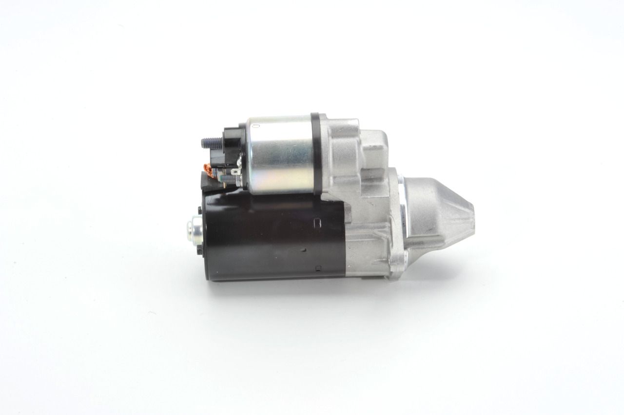 BOSCH 0 001 107 413 - Starter