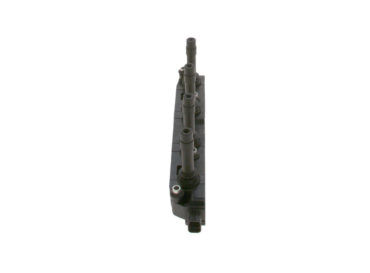 BOSCH 0 986 221 039 - Zündspule