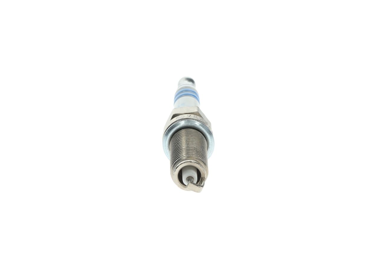 BOSCH 0 242 135 524 - Zündkerze