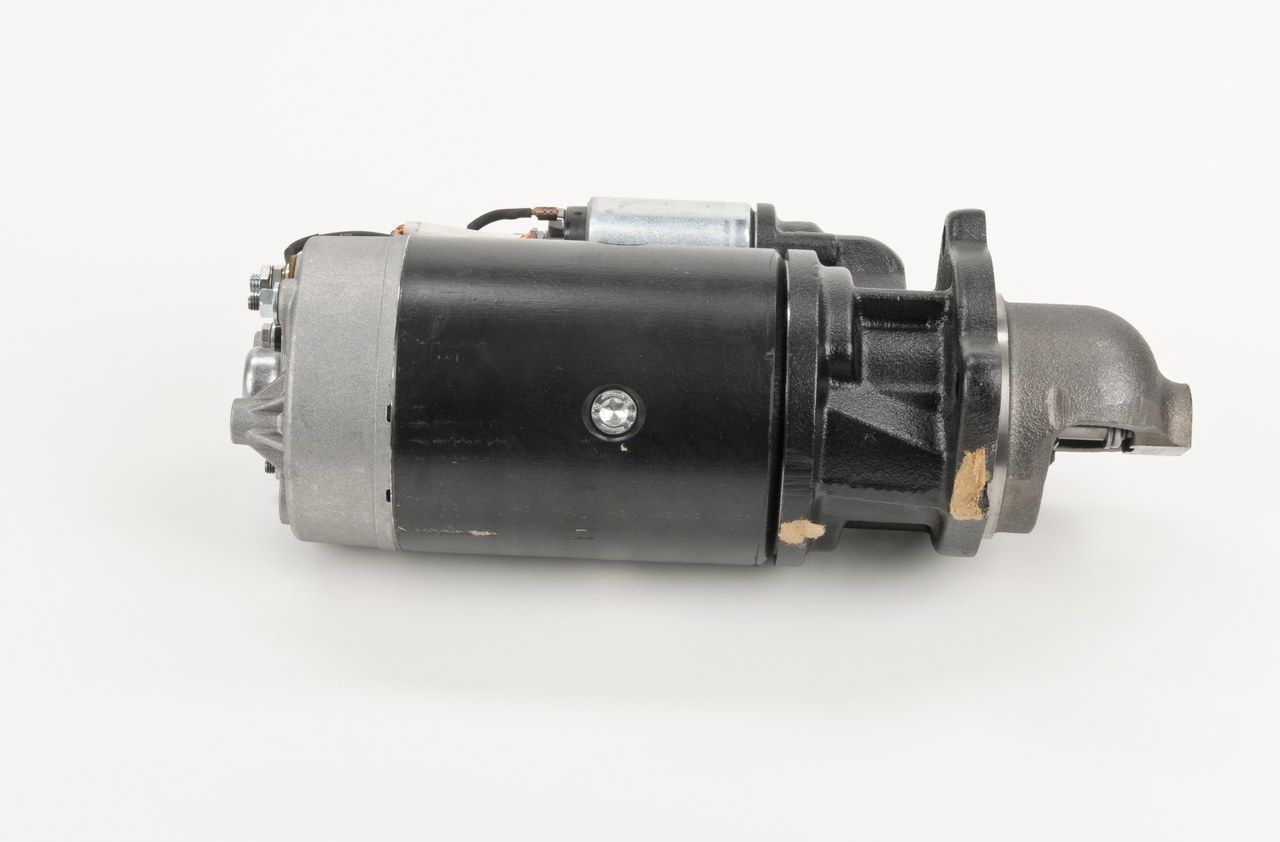 BOSCH 0 001 368 008 - Starter