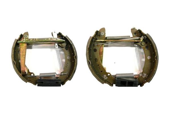 BOSCH 0 204 114 590 - Bremsbackensatz