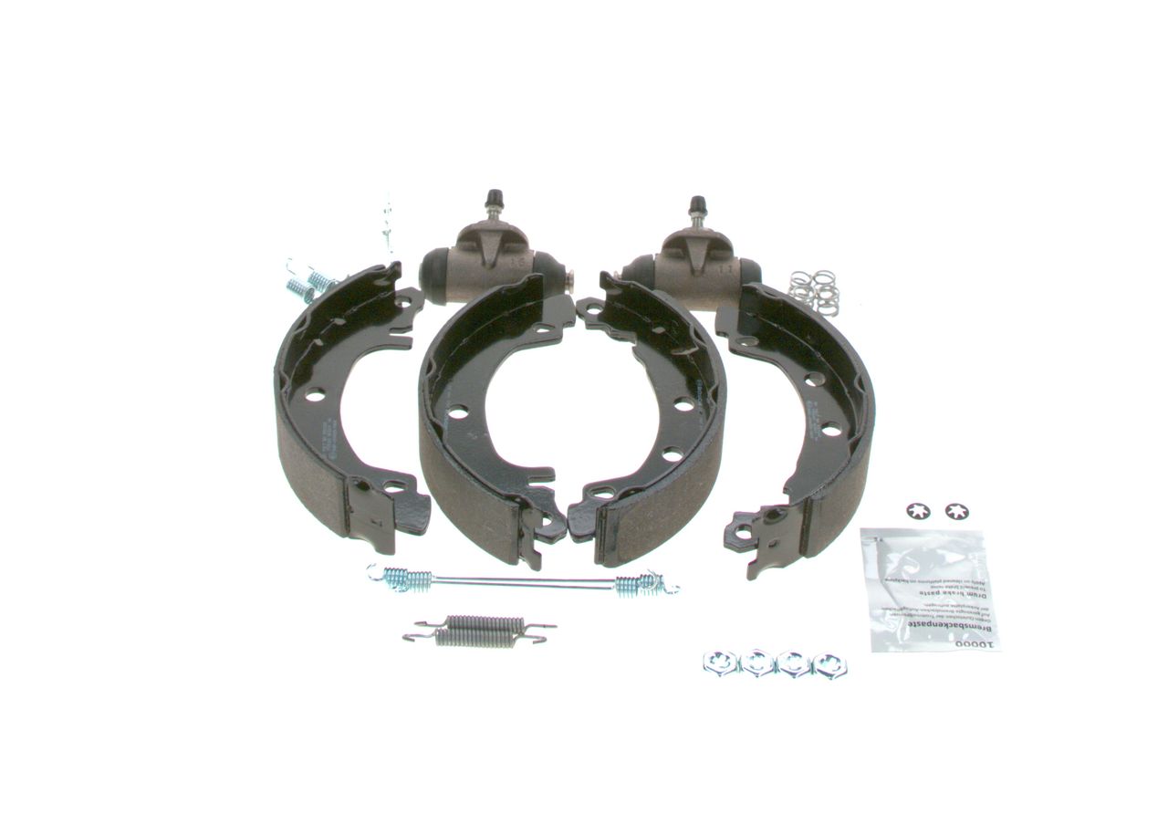 BOSCH 0 204 113 671 - Bremsbackensatz