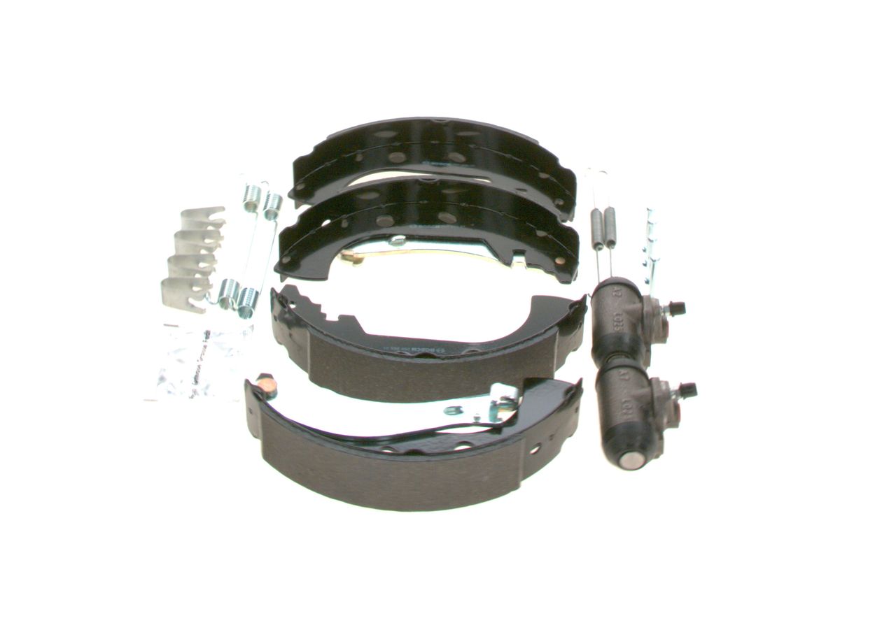 BOSCH 0 204 113 743 - Bremsbackensatz