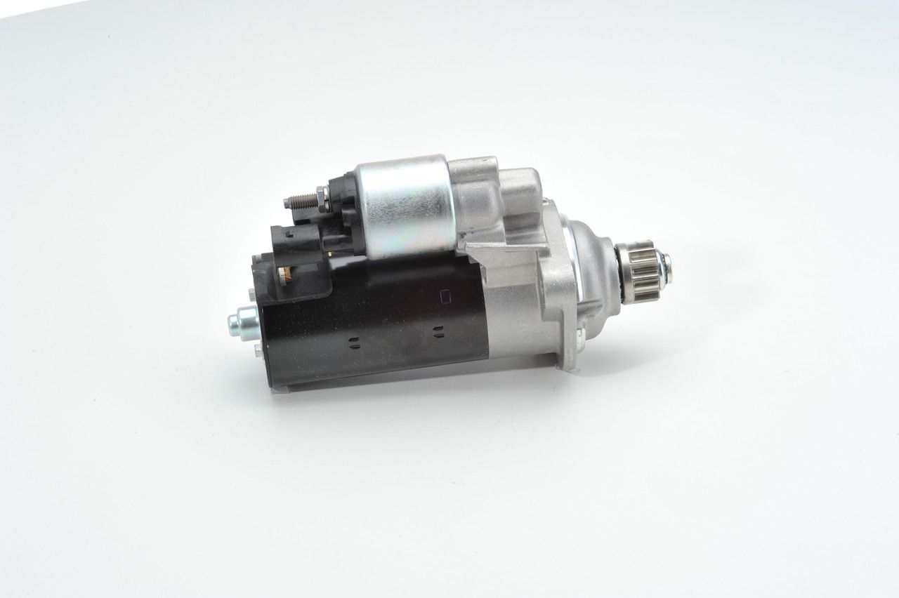 BOSCH 0 001 153 007 - Starter