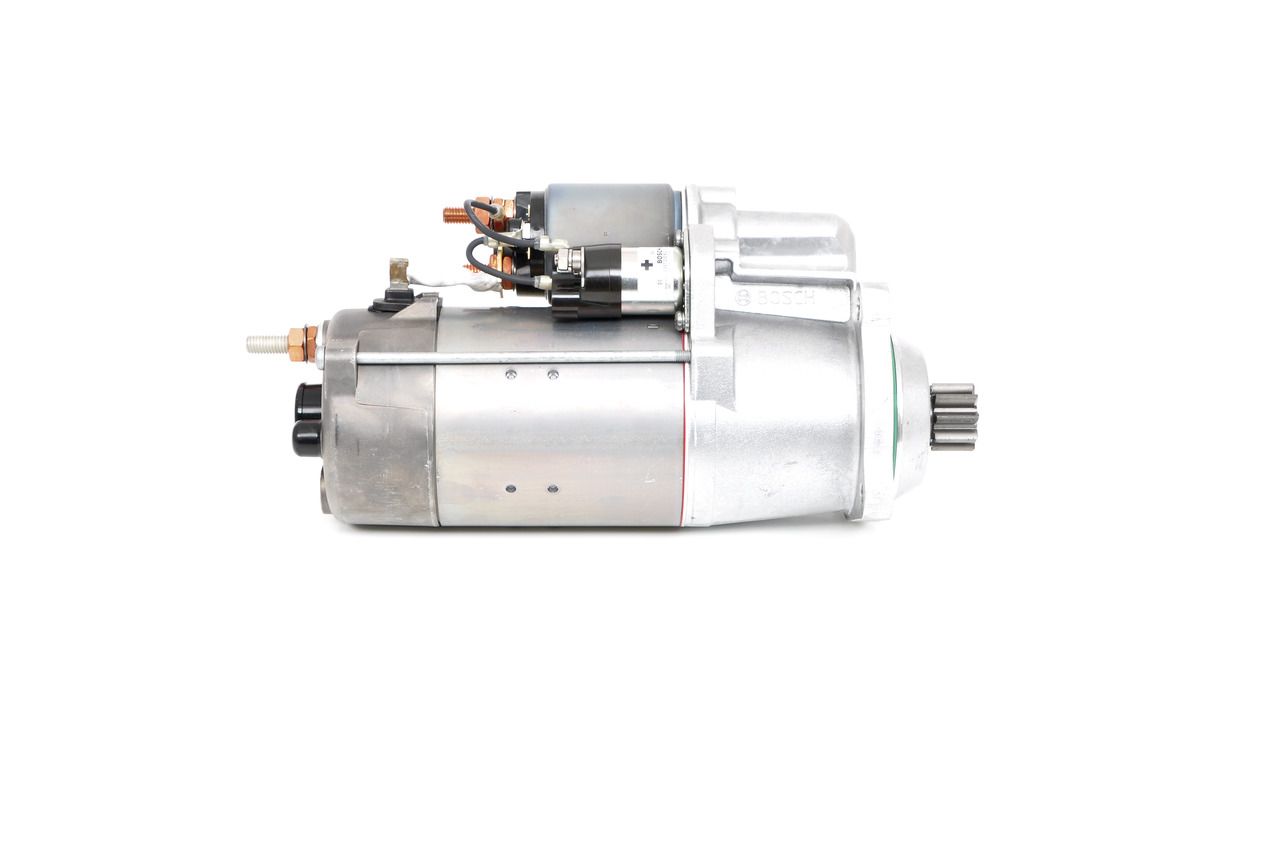 BOSCH 0 001 330 048 - Starter