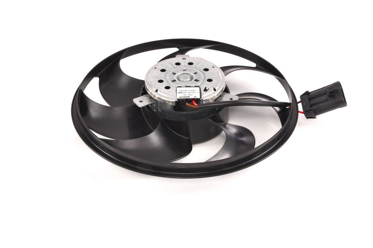 BOSCH 0 130 303 303 - Lüfter, Motorkühlung