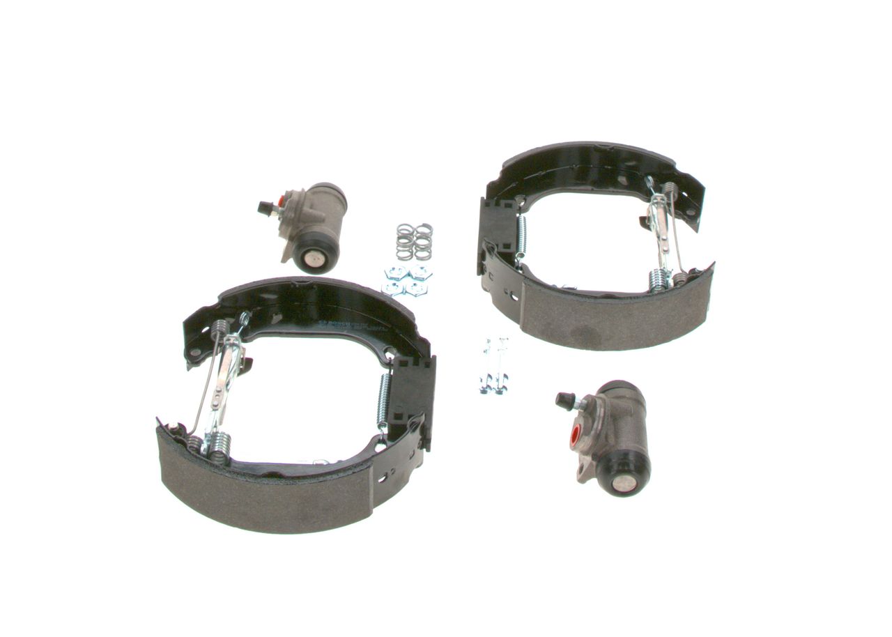 BOSCH 0 204 114 013 - Bremsbackensatz