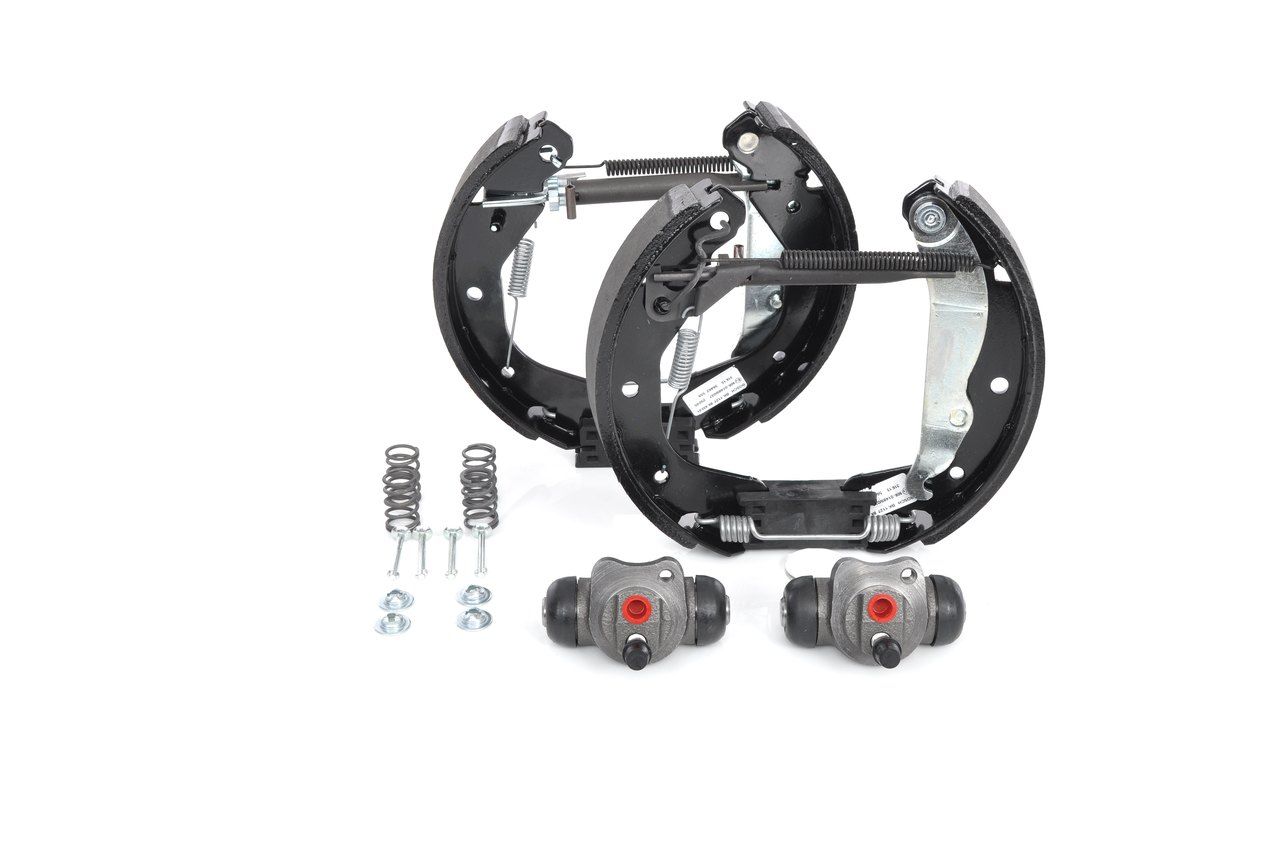 BOSCH 0 204 114 543 - Bremsbackensatz
